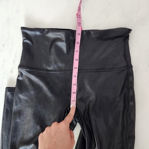Spanx Faux Leather Leggings Large Compression - Picture 11 of 13